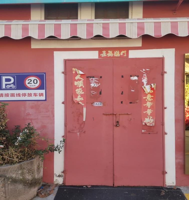 daecb1307519374237e7ffa63654d4dd.jpg daecb1307519374237e7ffa63654d4dd.jpg